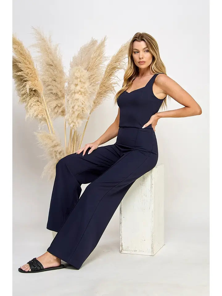<p>Modern Classics <br/>Everyday Ease</p>
